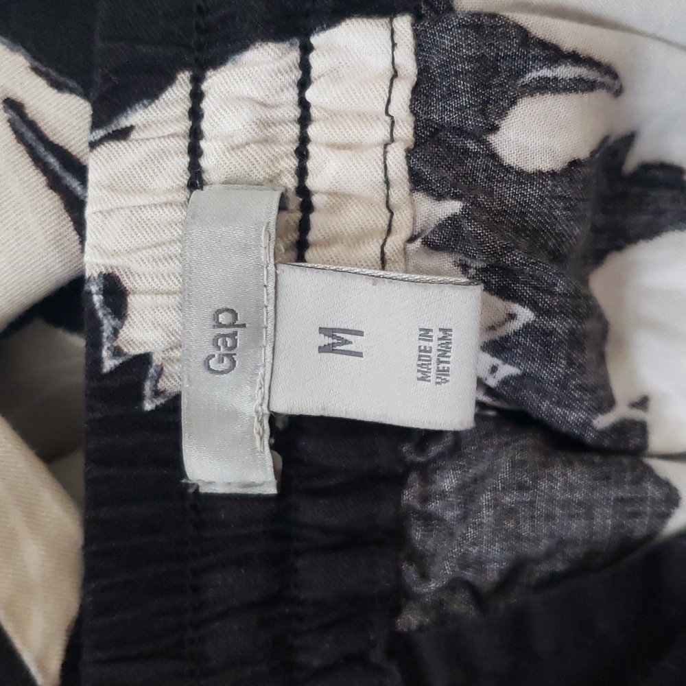Gap Drawstring Crop Pants (M) - Picture 3 of 4
